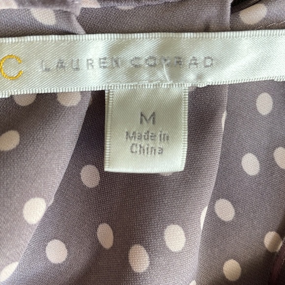 LC Lauren Conrad Gray Puff Sleeve Blouse with Ruffled Cap Sleeves - Picture 4 of 5